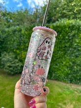 Load image into Gallery viewer, Cutie ghostie
