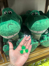 Load image into Gallery viewer, Big feet plushie keyrings
