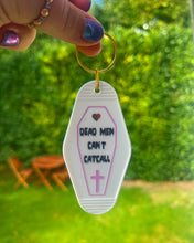 Load image into Gallery viewer, Cat call motel keyring
